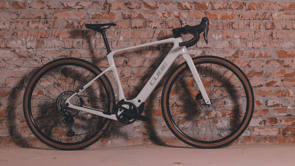 ROWER CUBE NUROAD HYBRID C:62 RACE FE 400 XS PIA/ZIE 25