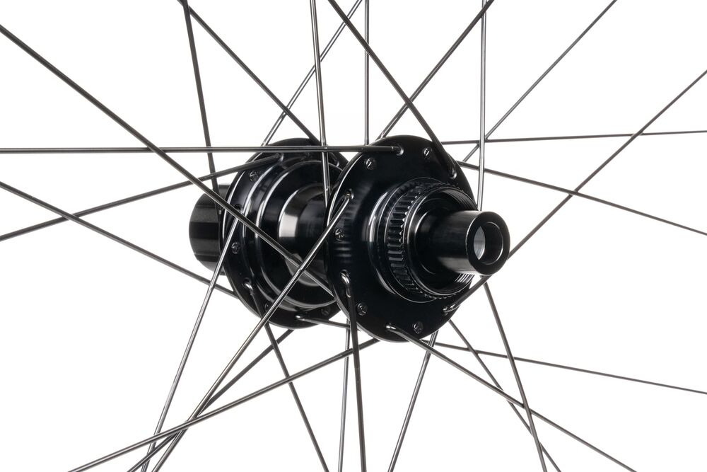 KOŁO 28 T CUBE ROAD C-LOCK 8/11B CZ