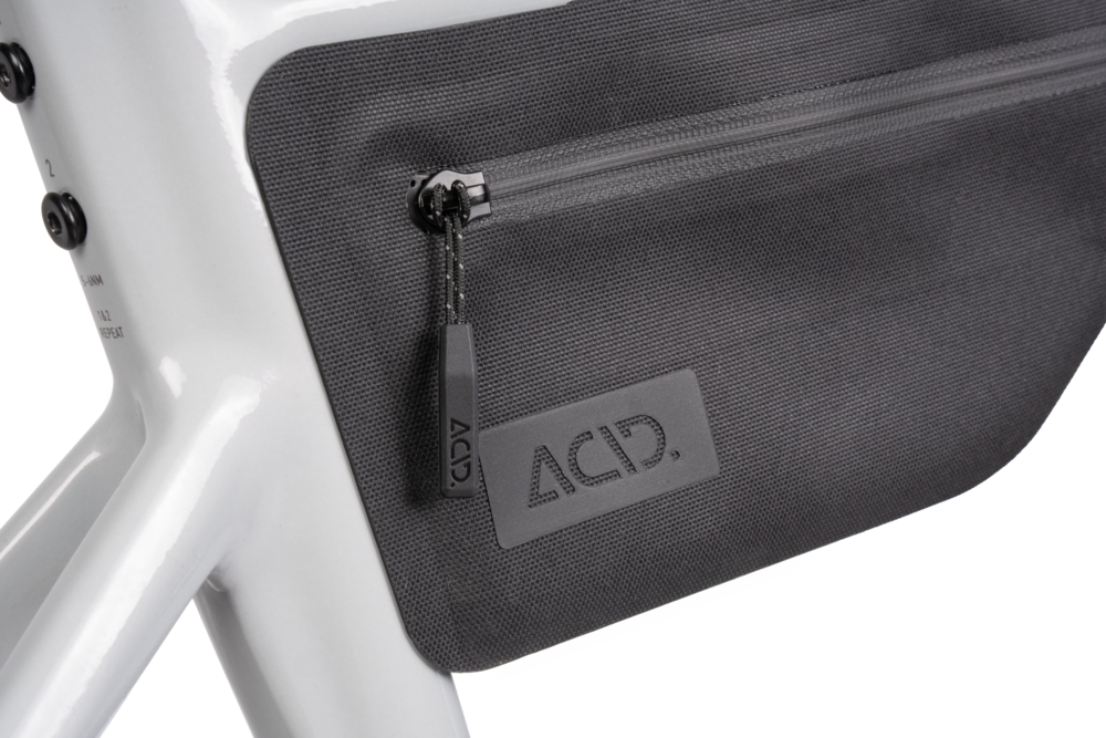 TORBA CUBE POD RAMĘ PRO ATTAIN 0,6L