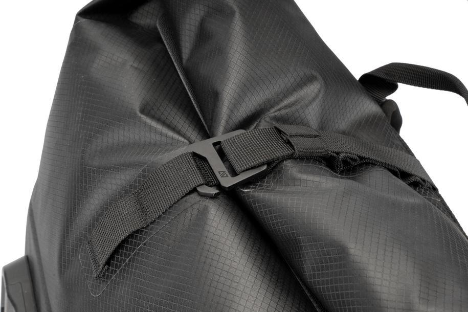 SAKWA/PLECAK CUBE FLIP PRO 25L SMLINK CZA