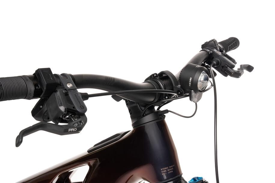 LAMPA P CUBE E-BIKE PRO-E200 X-CONNE