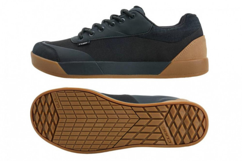 BUTY R.45 MAZE GTY CZA/BRĄ CUBE