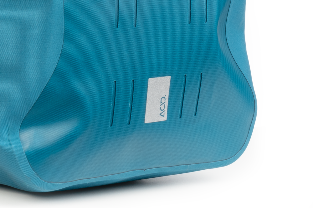 SAKWA CUBE ACID PRO 2*20L CILINK NIE