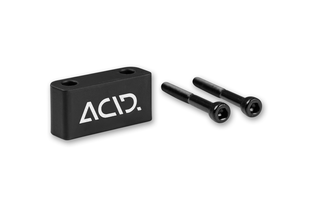 ADAPTER CUBE DO PODPÓRKI FM ZE ŚRUBAMI