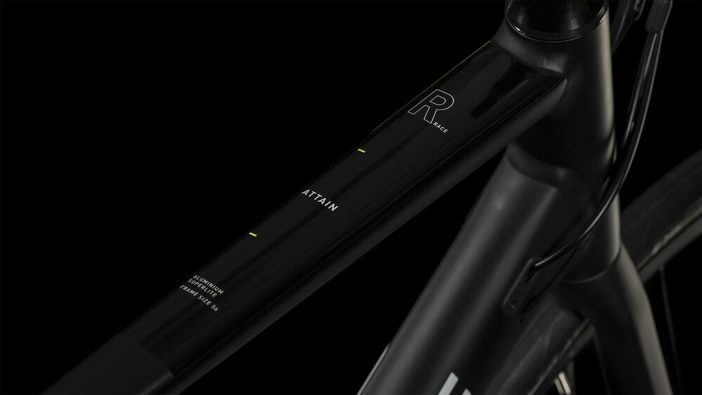 ROWER CUBE ATTAIN RACE 60 CZA/BIA 23