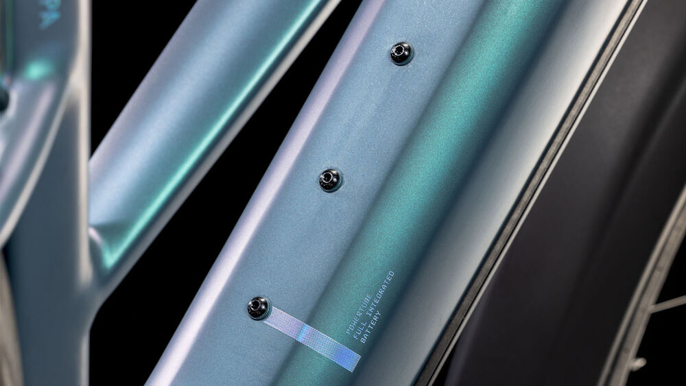 ROWER CUBE REACTION HYBRID PRO 600 ALL 29 L SZA/BŁĘ 25 Z