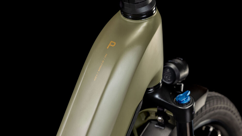 ROWER CUBE KATHMANDU HYBRID PRO 800 50S OLI/ZŁO 25 E