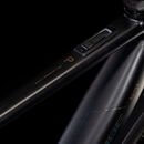 ROWER CUBE EDITOR HYBRID PRO FE 400 62XL CZA/GRA 25