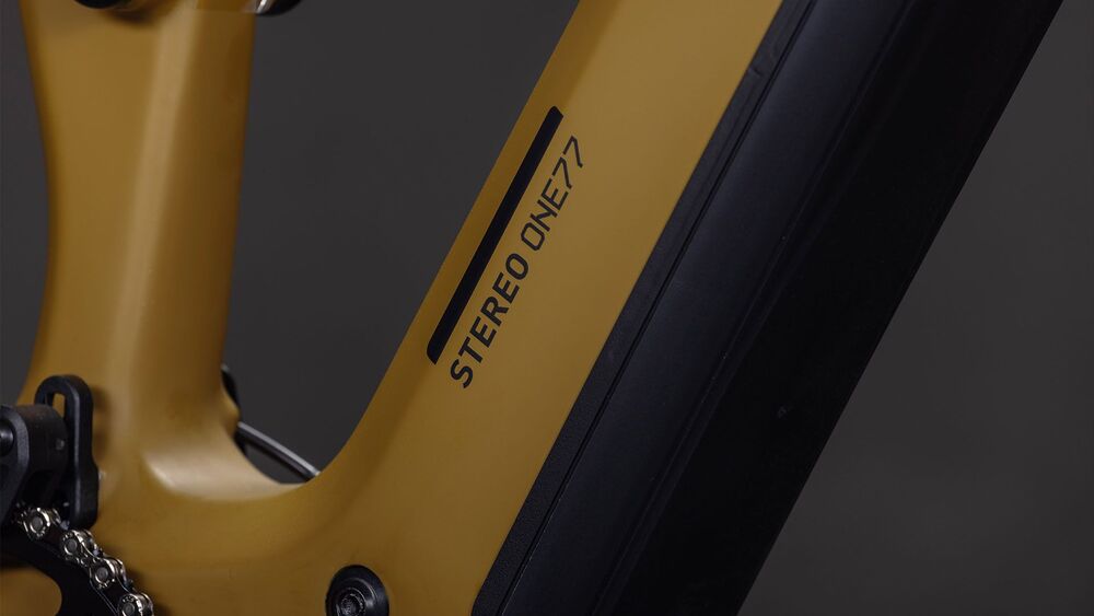 ROWER CUBE STEREO HYBRID ONE77 HPC RACE 800 29/27 M KAR/CZ 26