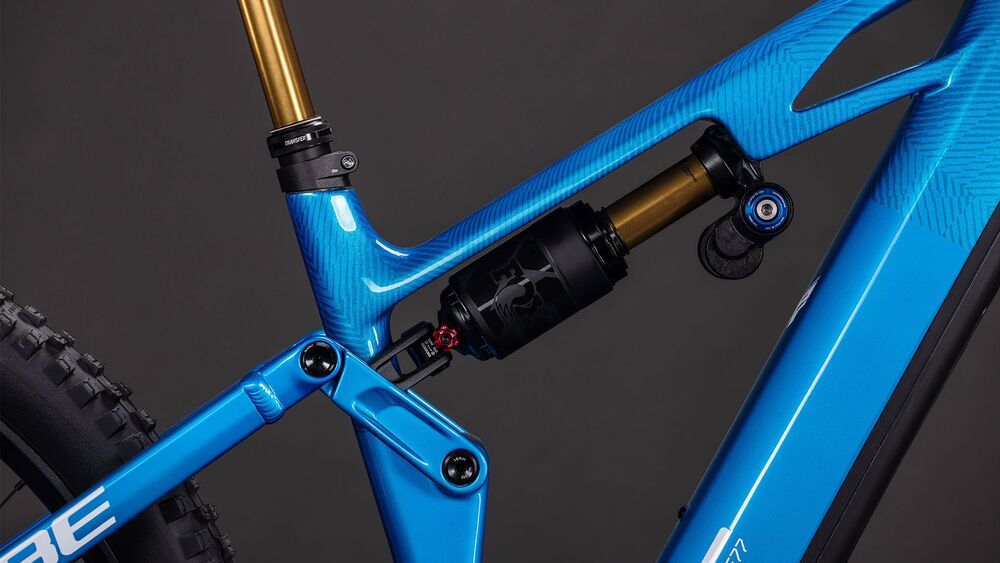 ROWER CUBE STEREO HYBRID ONE77 HPC AT 800 29/27 L ACT 26