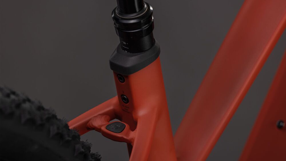 ROWER CUBE REACTION HYBRID RACE 800 27 S POM/CZA 26 Z