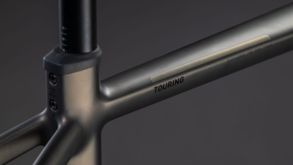 ROWER CUBE TOURING HYBRID COMF SLX 800 50S BRĄ/CHR 26