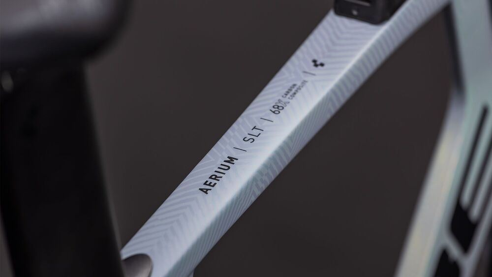 ROWER CUBE AERIUM C68X SLT AERO L SZA/CZA 26