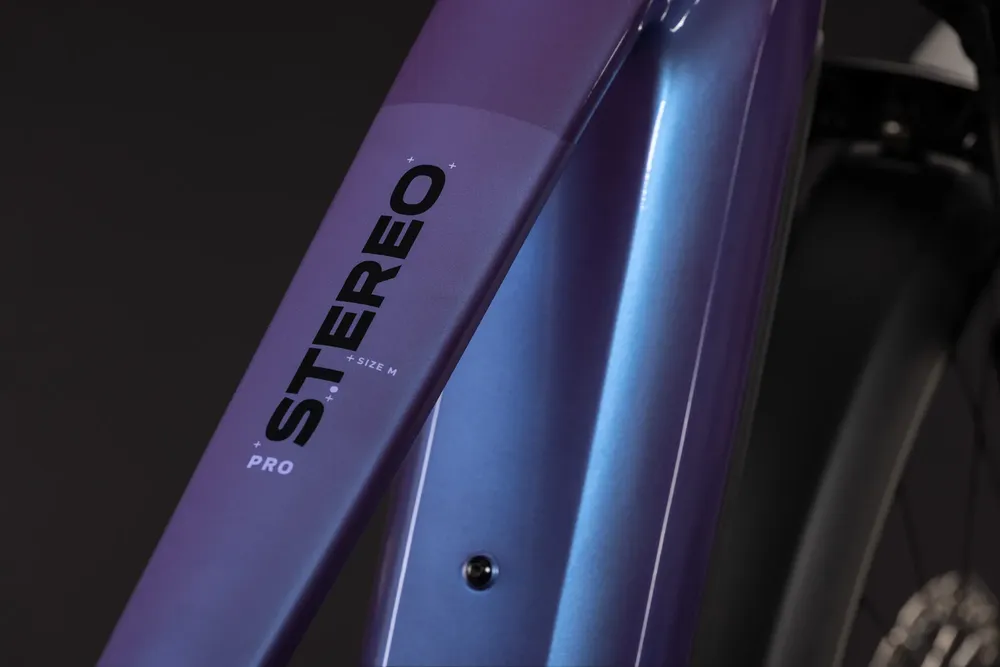 ROWER CUBE STEREO HYBRID ONE44 PRO 800 FE 27 S 27