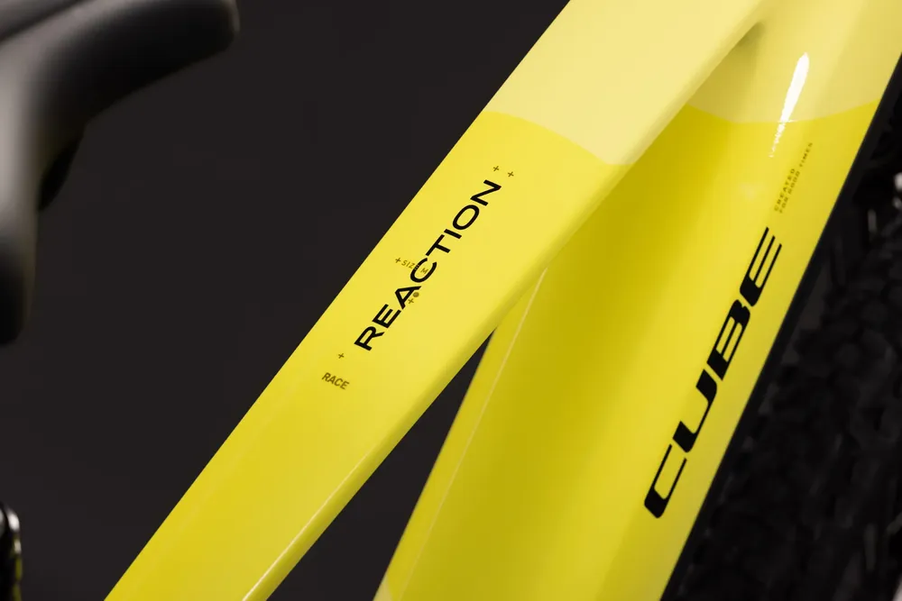 ROWER CUBE REACTION HYBRID RACE 800 29 M 27