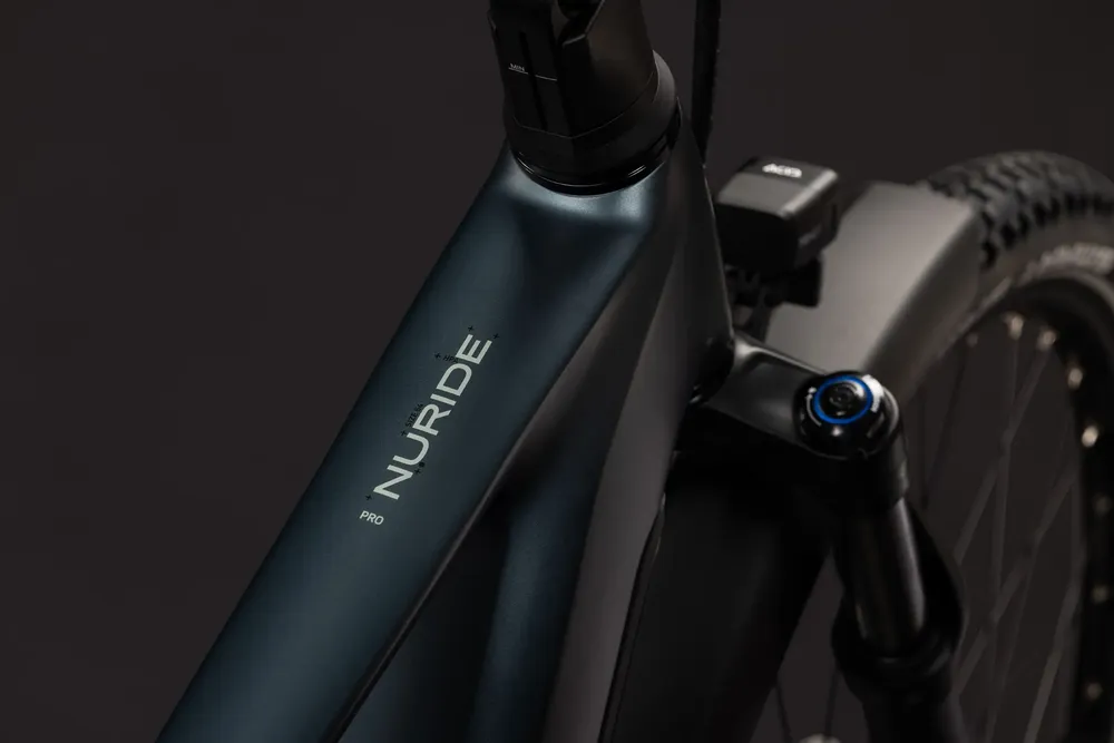 ROWER CUBE NURIDE HYBRID PRO 800 58 27