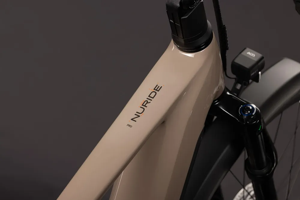 ROWER CUBE NURIDE HYBRID PRO 800 54 27