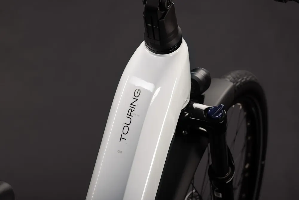 ROWER CUBE TOURING HYBRID ONE 600 46 27 E