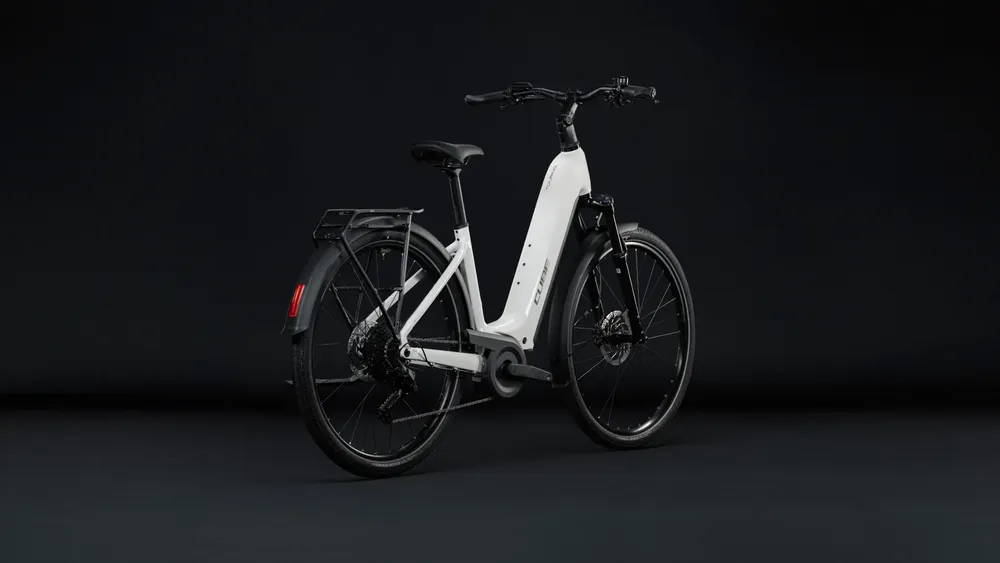 ROWER CUBE TOURING HYBRID ONE 600 46 27 E