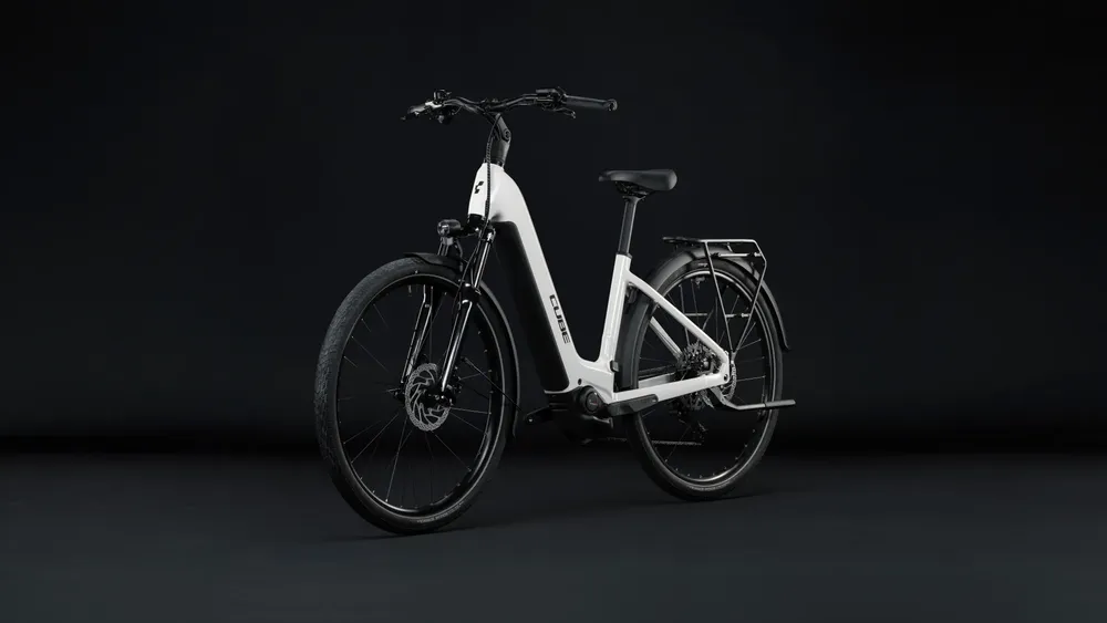 ROWER CUBE TOURING HYBRID ONE 600 46 27 E