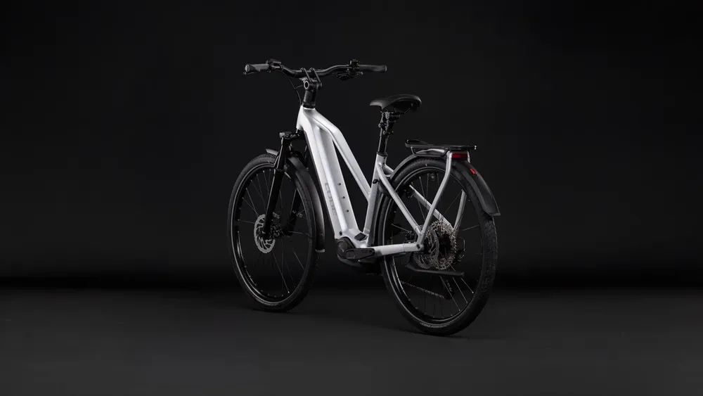 ROWER CUBE KATHMANDU HYBRID ONE 800 58 27 Z