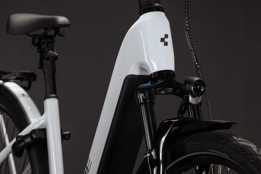 ROWER CUBE KATHMANDU HYBRID DELUXE PRO 800 46 27 E