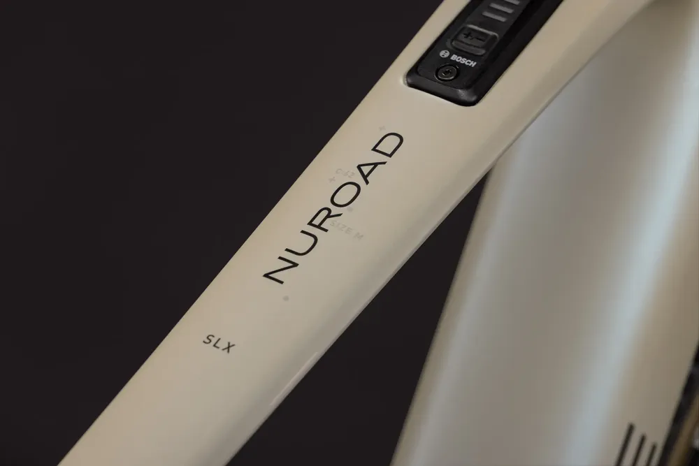 ROWER CUBE NUROAD HYBRID C:62 SLX 400X M 27