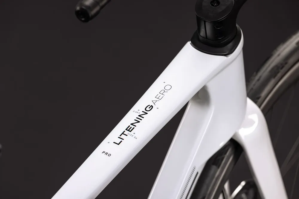 ROWER CUBE LITENING AERO C68X PRO 52 27