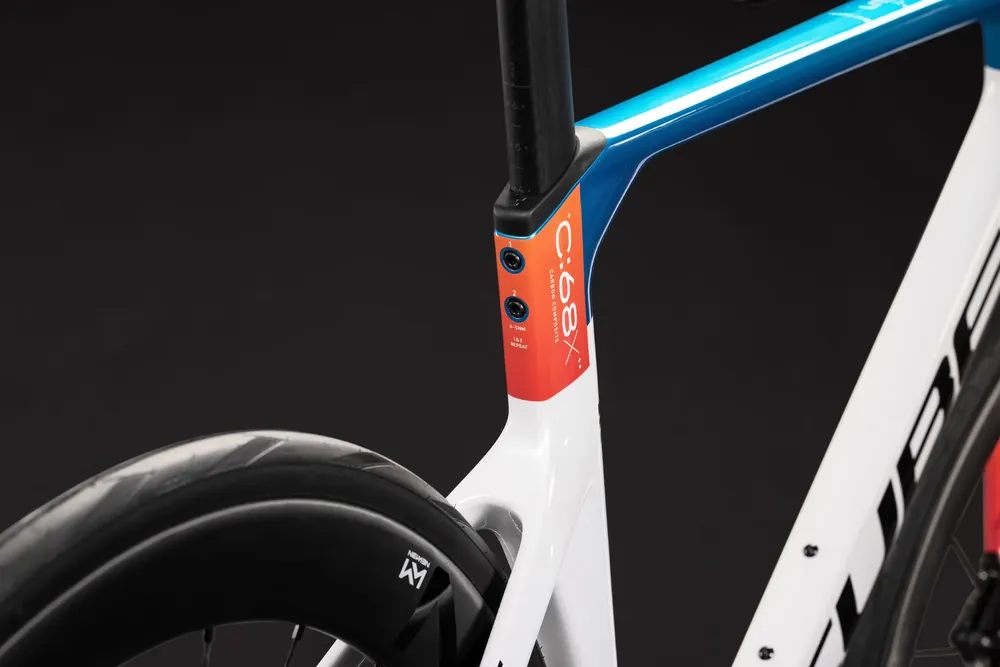 ROWER CUBE LITENING AERO C68X RACE 58 27
